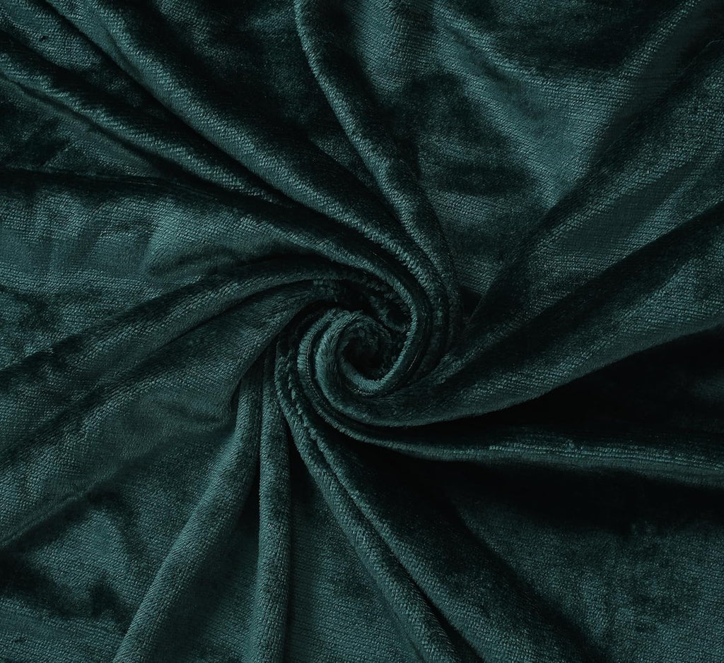 Woolen velvet Elastic Fitted Bedsheet With 2 Pillow Cover - (Green, King)